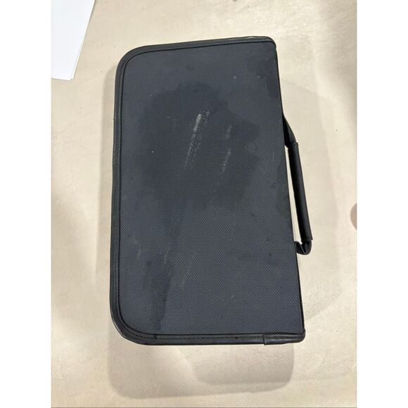 Black CD Case, Holds 72 CD’s, Zipped and Padded - Picture 3 of 4